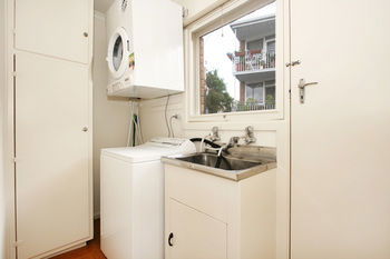Lisson Holiday Rental - Accommodation Australia 6