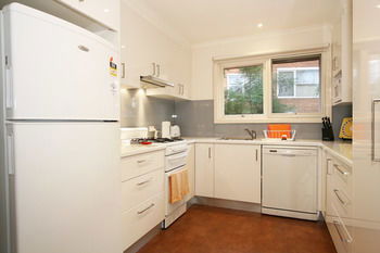 Lisson Holiday Rental - Accommodation Australia 7