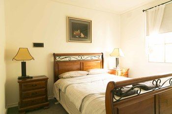 Hawthorn Holiday House - Accommodation Australia 13
