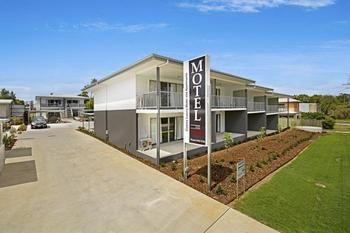 Cooroy Luxury Motel Apartments Noosa - Accommodation Australia 4