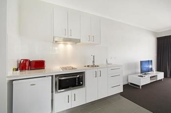 Cooroy Luxury Motel Apartments Noosa - Accommodation Australia 15