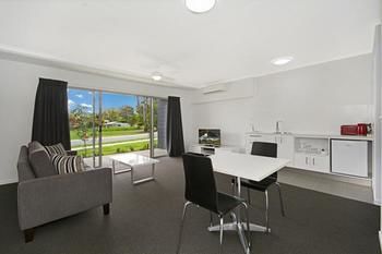 Cooroy Luxury Motel Apartments Noosa - Accommodation Australia 16