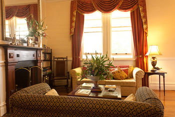 Maleny Lodge - Local Tourism 3