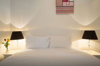 Anchor On Collins Sapphire - Bed n Breakfasts 7