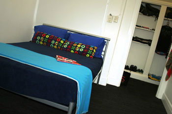 Zing Backpackers - Accommodation Australia 7