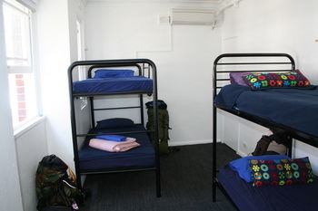 Zing Backpackers - Accommodation Australia 10