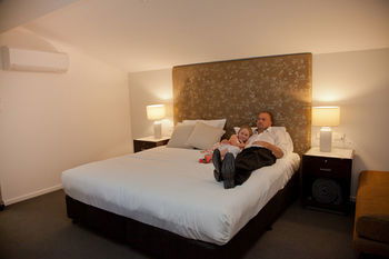 Grand Hotel Wyong - Accommodation Australia 13