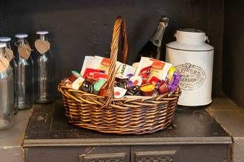 A Cottage In The Forest - Australia Shopping 5
