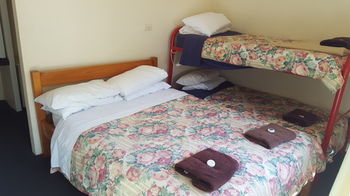 Wisemans Inn Hotel - Local Tourism 2