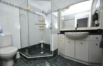 Kingsford 12 Shaw Furnished Apartment - Accommodation Australia 0