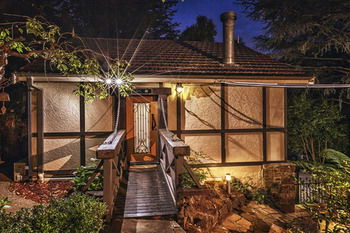 Aquila Nova Retreat - Bed n Breakfasts 26