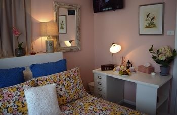 Cutmore Cottages - Bagala Bungalow - Accommodation Australia 19