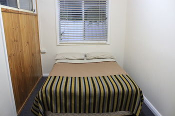 Tamworth Lodge Motel - Accommodation Australia 34