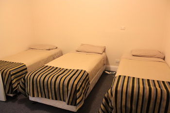 Tamworth Lodge Motel - Accommodation Australia 39