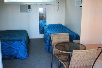 Tamworth Lodge Motel - Accommodation Australia 69