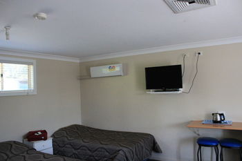Tamworth Lodge Motel - Accommodation Australia 79