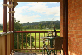 CBC Bed & Breakfast & Cafe - Local Tourism 9