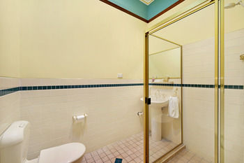 CBC Bed & Breakfast & Cafe - Local Tourism 12