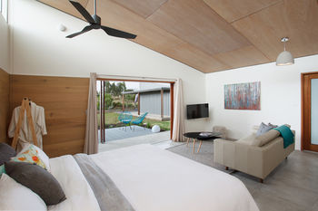 Studio 367 - Local Tourism 12