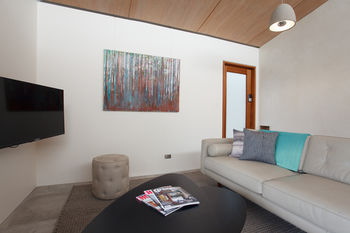 Studio 367 - Local Tourism 17