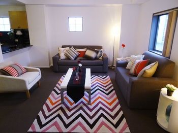 Anchor On Paramount - Australia Shopping 17