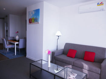 Anchor On Upper West - Australia Shopping 9