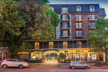 RMIT Village - Accommodation Australia 16