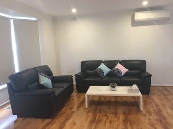 Ivy Units Glen Waverley - Australia Shopping 17