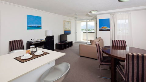 BEST WESTERN PLUS Cairns Central Apartments - Accommodation Australia 2