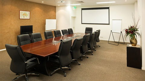 BEST WESTERN PLUS Cairns Central Apartments - Accommodation Australia 4