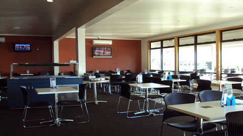 BEST WESTERN Beachfront At Bicheno - Accommodation Australia 4