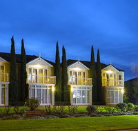 BEST WESTERN Colonial Village Motel - Local Tourism