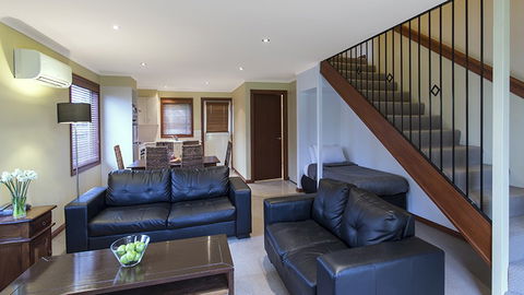 BEST WESTERN Colonial Village Motel - Accommodation Australia 1