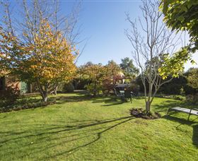 Racecourse Inn - The - Accommodation Australia 2