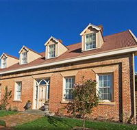 Racecourse Inn - The - Local Tourism