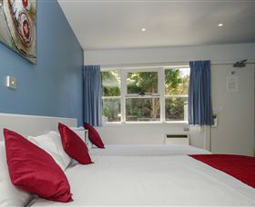 Waterfront Lodge Motel - Accommodation Australia 3