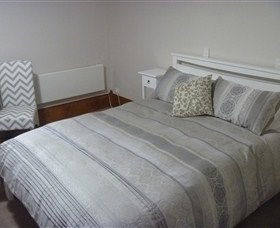 Cygnet's Secret Garden - Boutique Bed And Breakfast - Accommodation Australia 3
