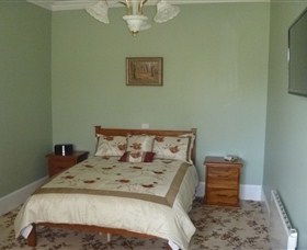 Cygnet's Secret Garden - Boutique Bed And Breakfast - Accommodation Australia 2