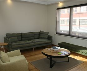 Flynns On Bathurst - Accommodation Australia 3
