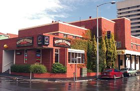 Welcome Stranger Hotel - Accommodation Australia 0