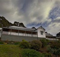 House on the Hill Bed and Breakfast - Local Tourism