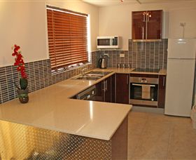 Beach Apartments - Local Tourism 1