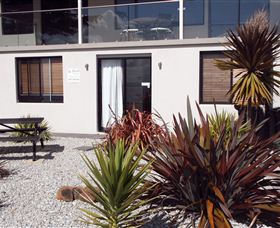 Beach Apartments - Local Tourism 4
