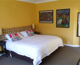 Ashdowns Of Dover Bed And Breakfast - Local Tourism 1