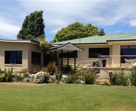 Beachway Motel + Restaurant - Accommodation Australia 0