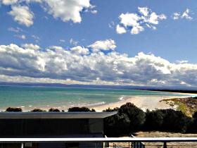 Freycinet Beach Apartments - Accommodation Australia 0