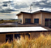 King Island Breaks - Porky's Beach House - Accommodation Australia