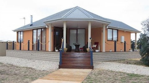 Aurora Cottages - Australia Shopping 0