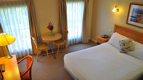 Glen Inn Motel & Apartments - Australia Shopping 0