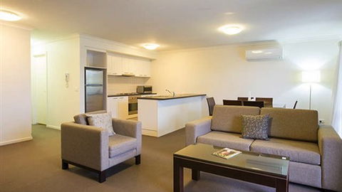 Quest Sale Serviced Apartments - Accommodation Australia 4